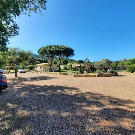 Guest house Les Jardins De Santa Giulia - Charmante D'hote *