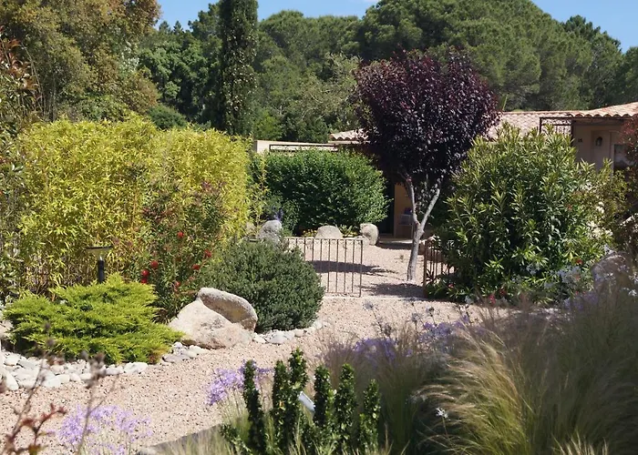 Les Jardins De Santa Giulia - Charmante Dhte 3* Πόρτο Βέκιο
